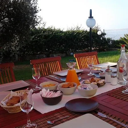 Ariadamare Bed & Breakfast *